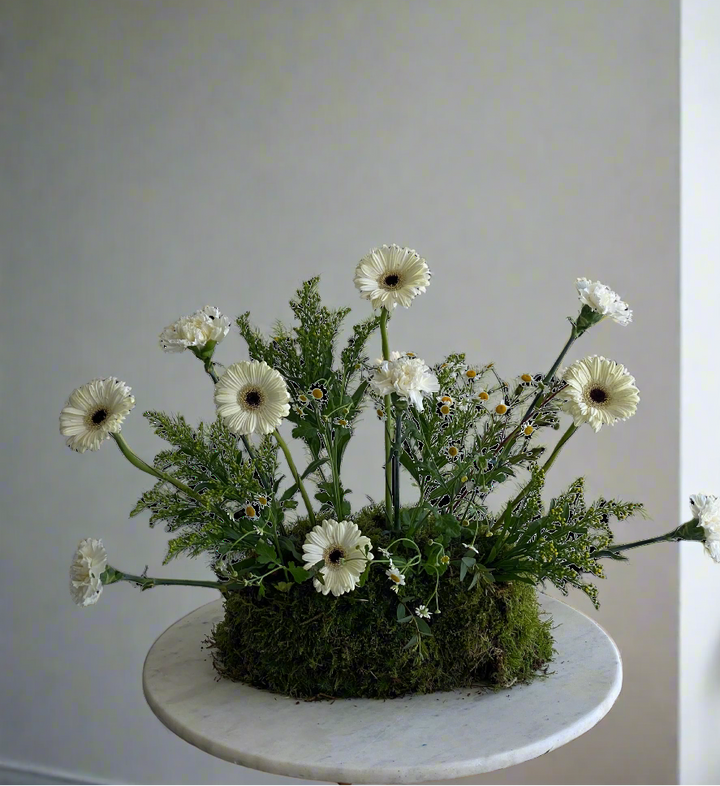 White Garden Centerpiece Set