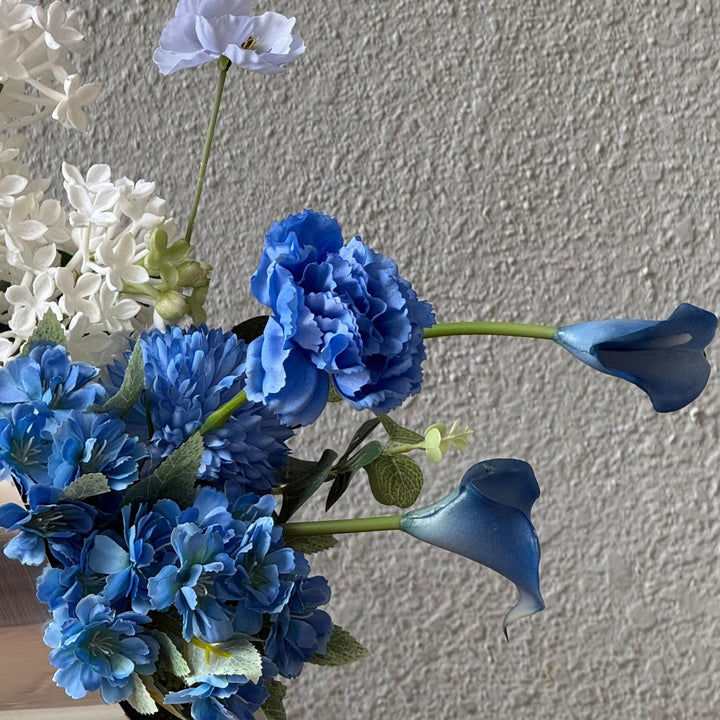 Blue Eid Roll - Twenty Three Flowers & Chocolate